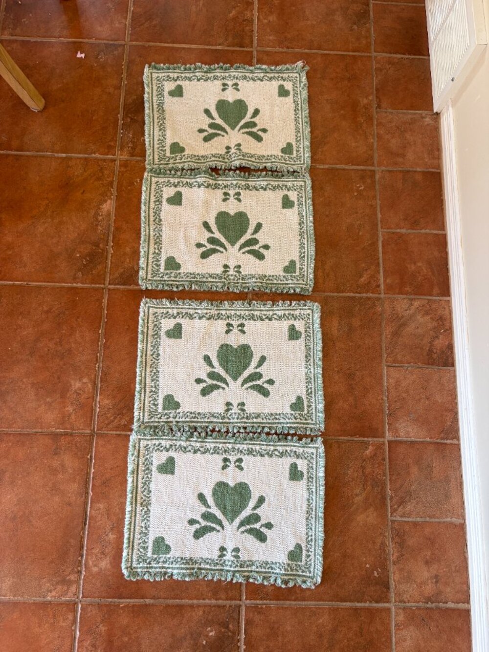 Vintage woven tapestry placemats 4 hearts cottagecore green & cream country